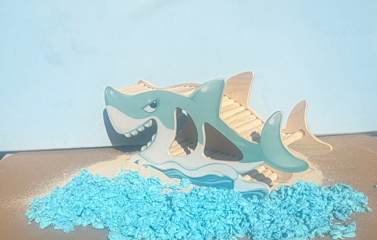 Great Shark Tunnel Hide